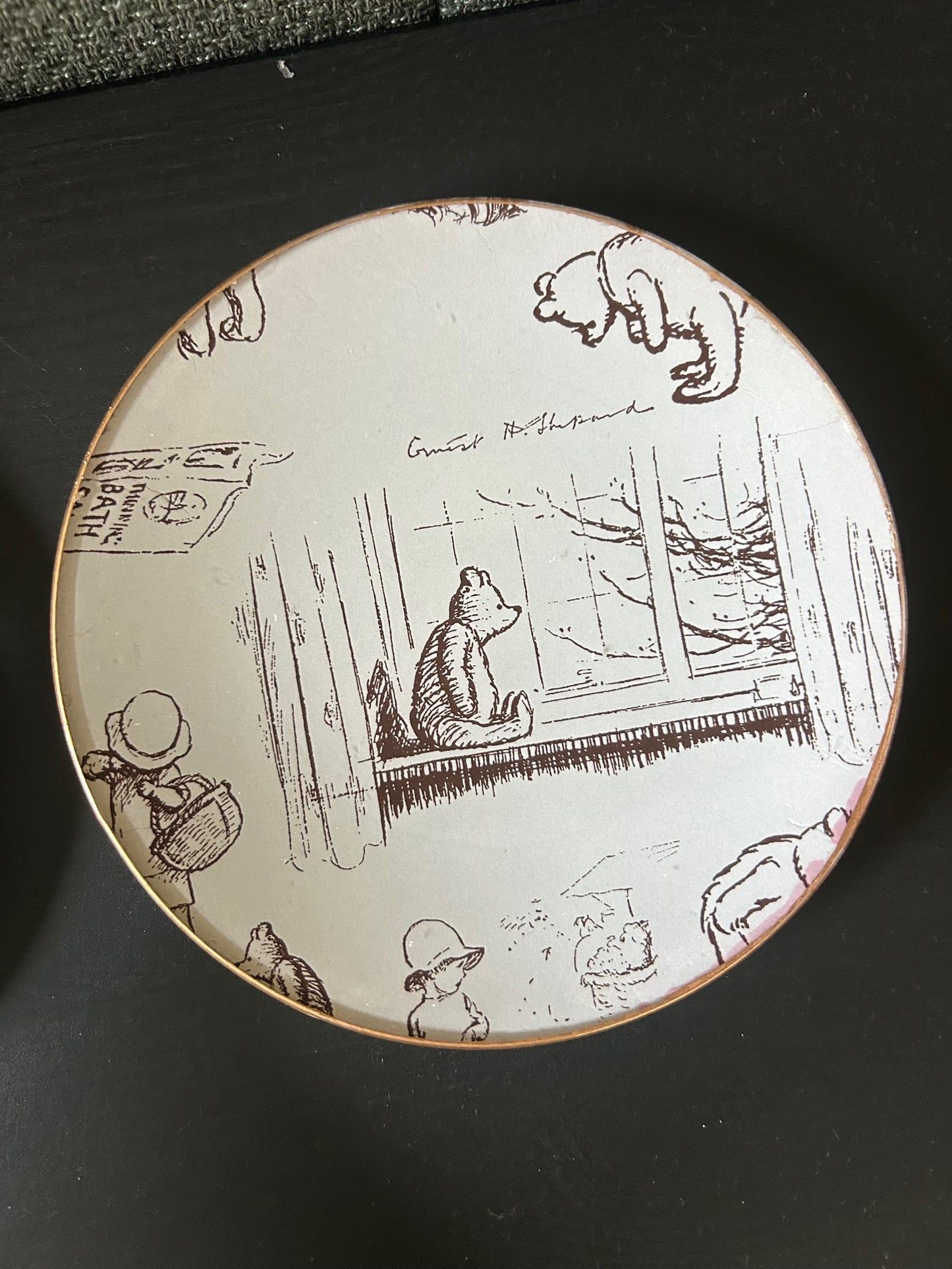 Winnie Round Plate