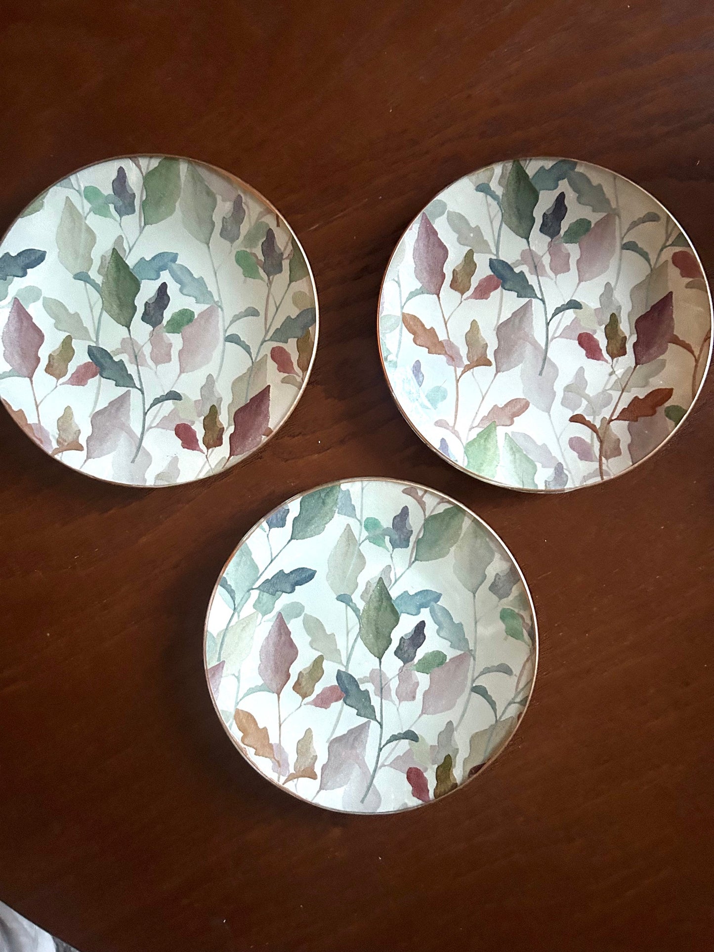 Leaves Round Plate