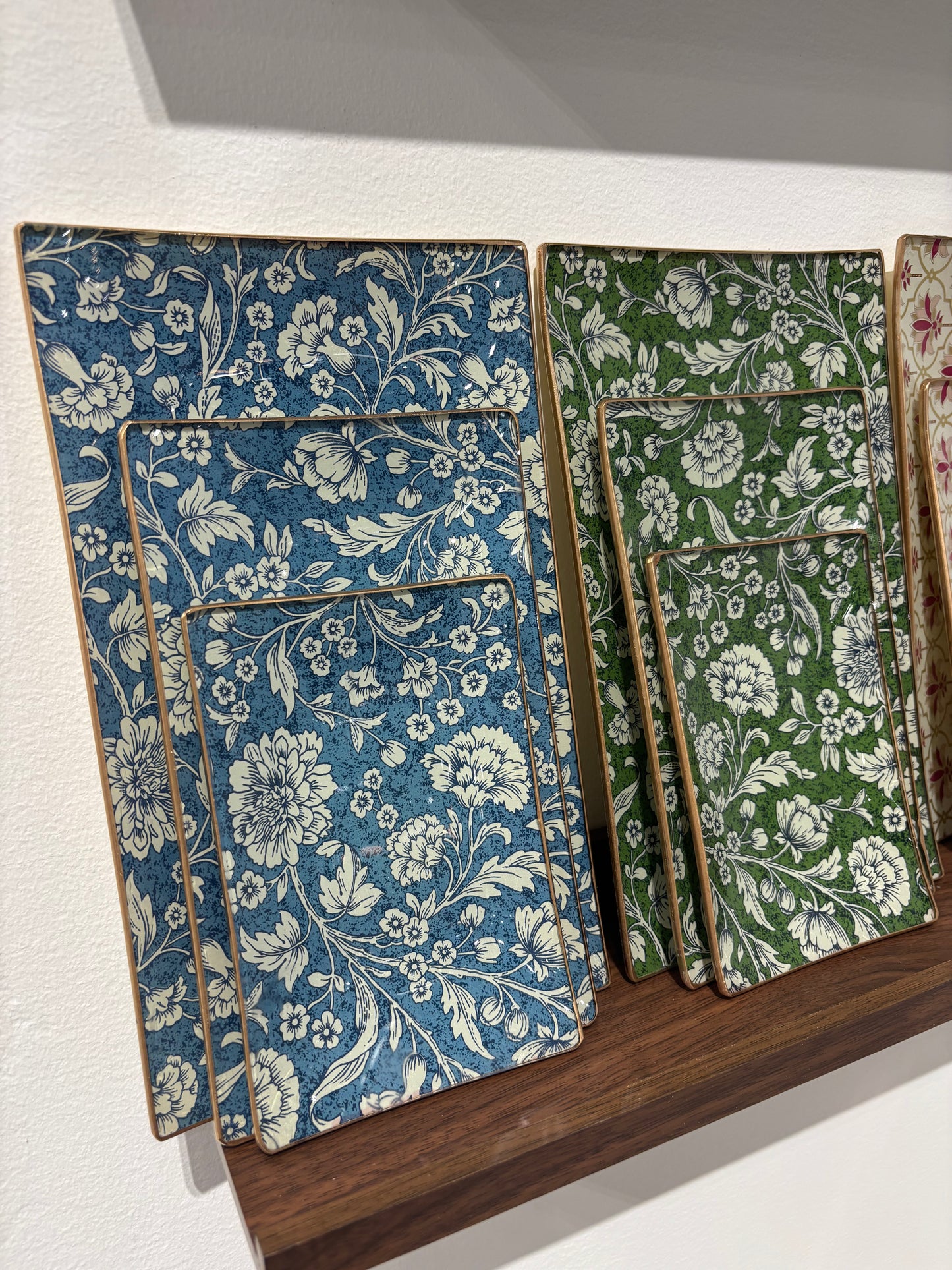 Dark Green Flowers Rectangle Plate