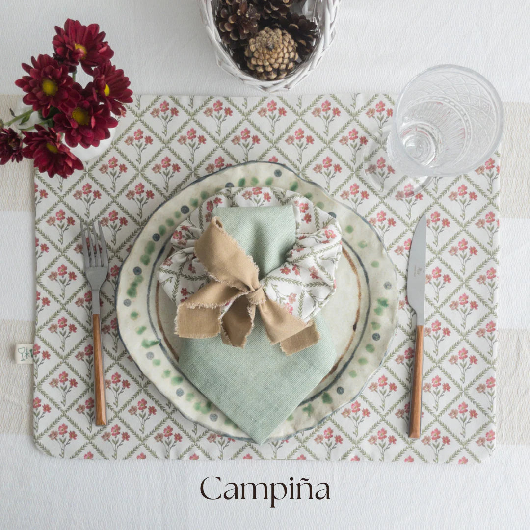 Reversible Resin-Coated Placemat