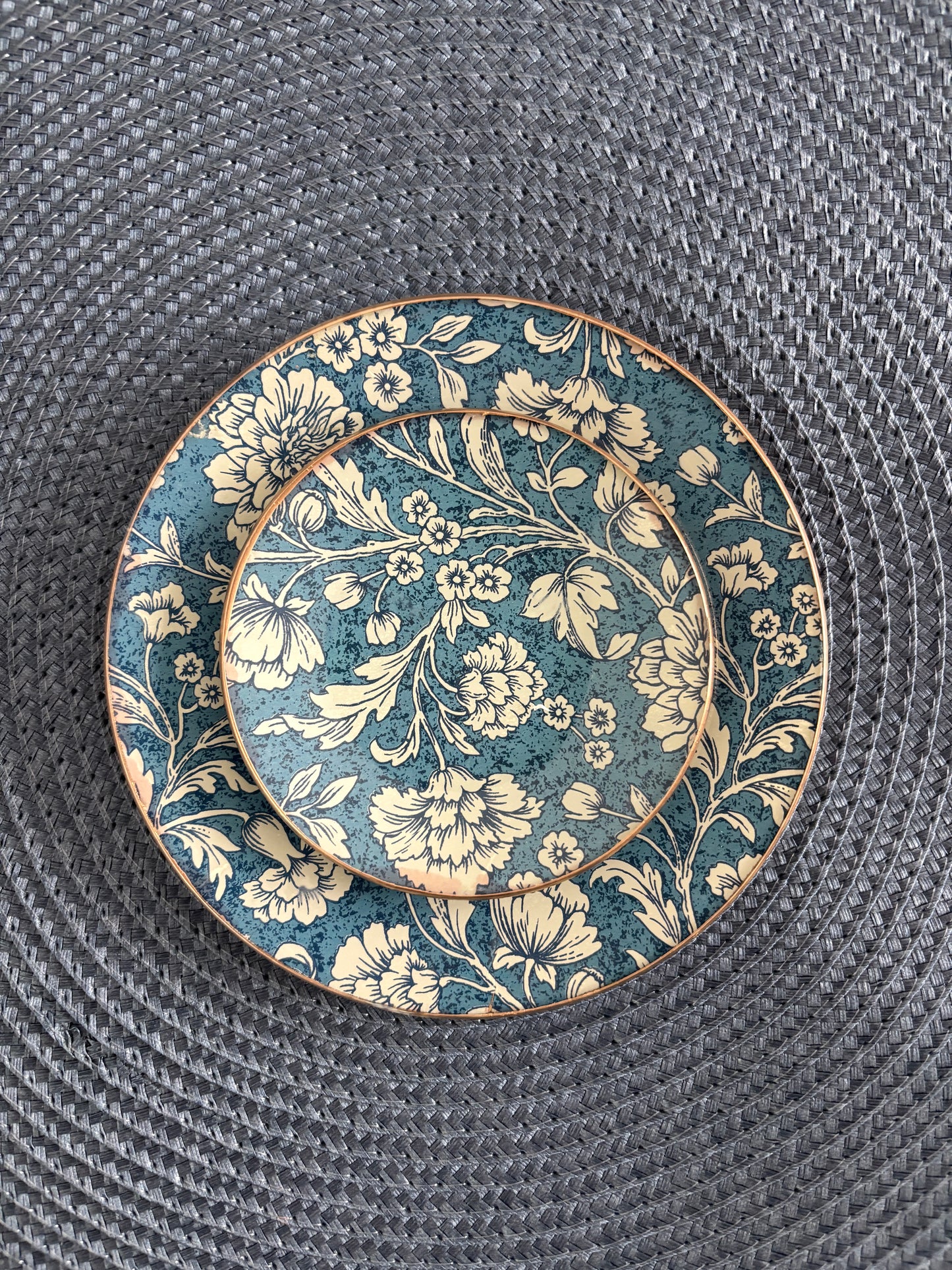 Dark Blue Flowers Round Plate