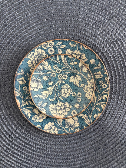 Dark Blue Flowers Round Plate