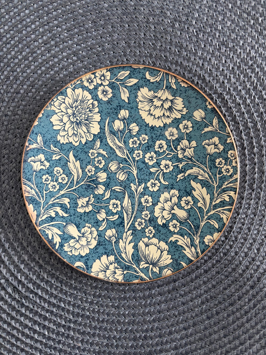 Dark Blue Flowers Round Plate
