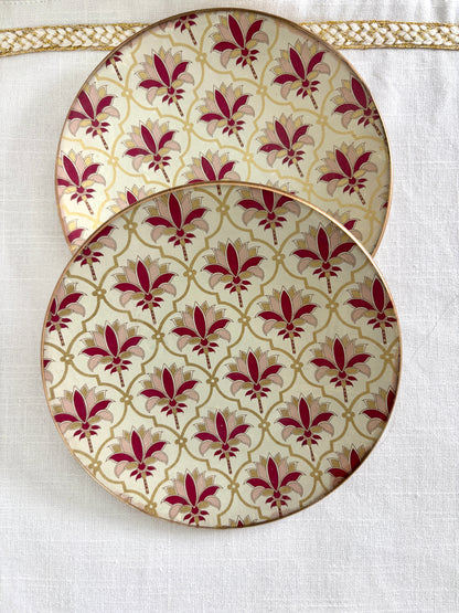 Red Palm Round Plate